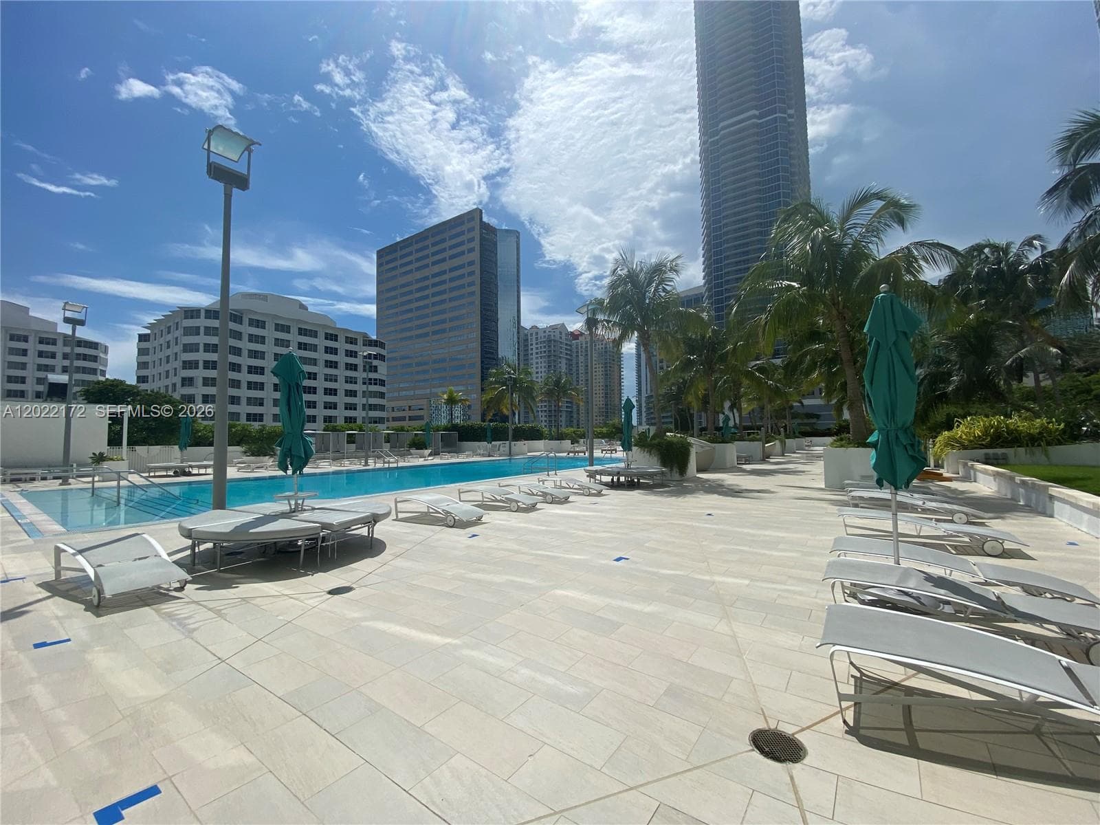 950 Brickell Bay Dr # 2206, Miami FL 33131 — 23
