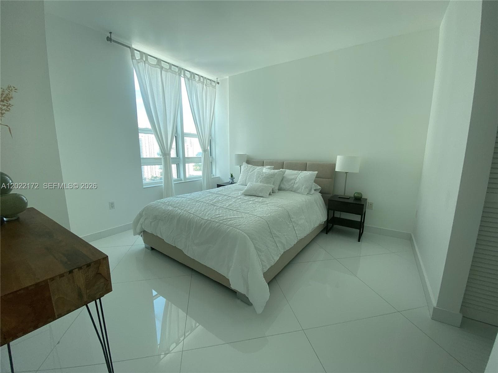 950 Brickell Bay Dr # 2206, Miami FL 33131 — 13