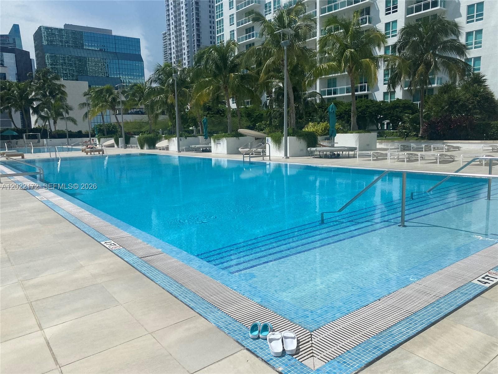 950 Brickell Bay Dr # 2206, Miami FL 33131 — 22