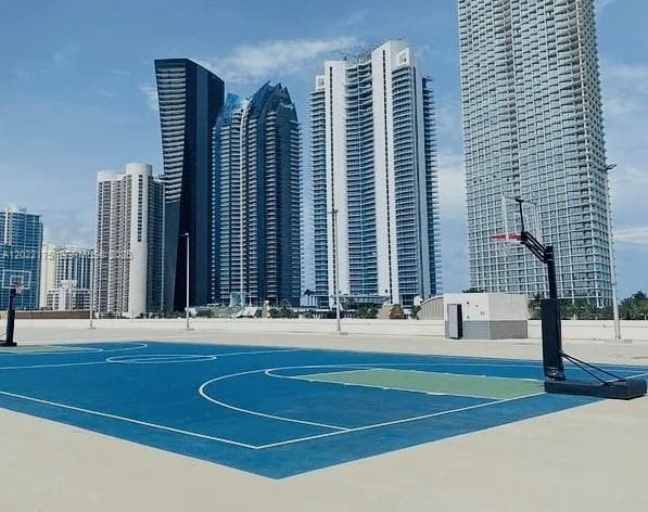 17011 N Bay Rd # 1018, Sunny Isles Beach FL 33160 — 20
