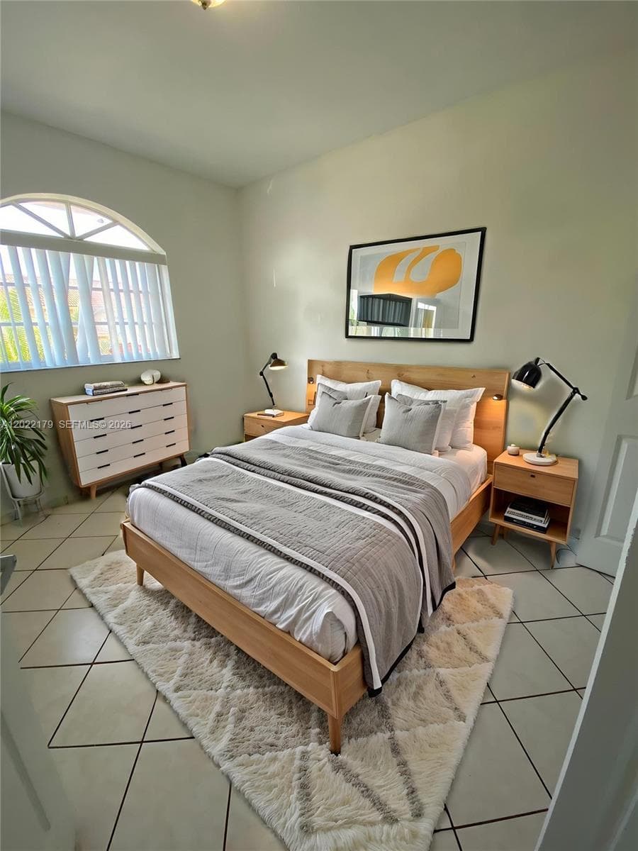7500 W 20th Ave # 202, Hialeah FL 33016 — 12