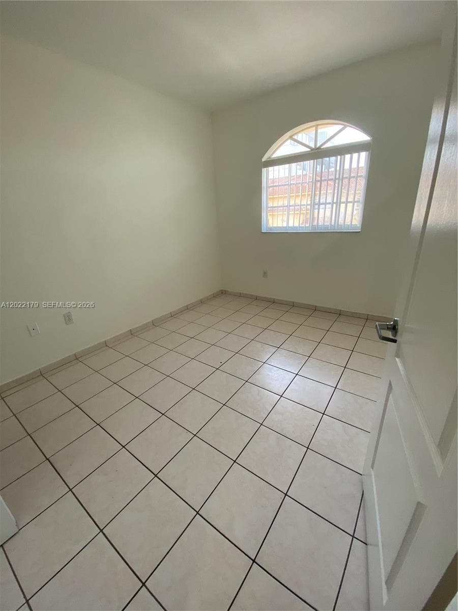 7500 W 20th Ave # 202, Hialeah FL 33016 — 15