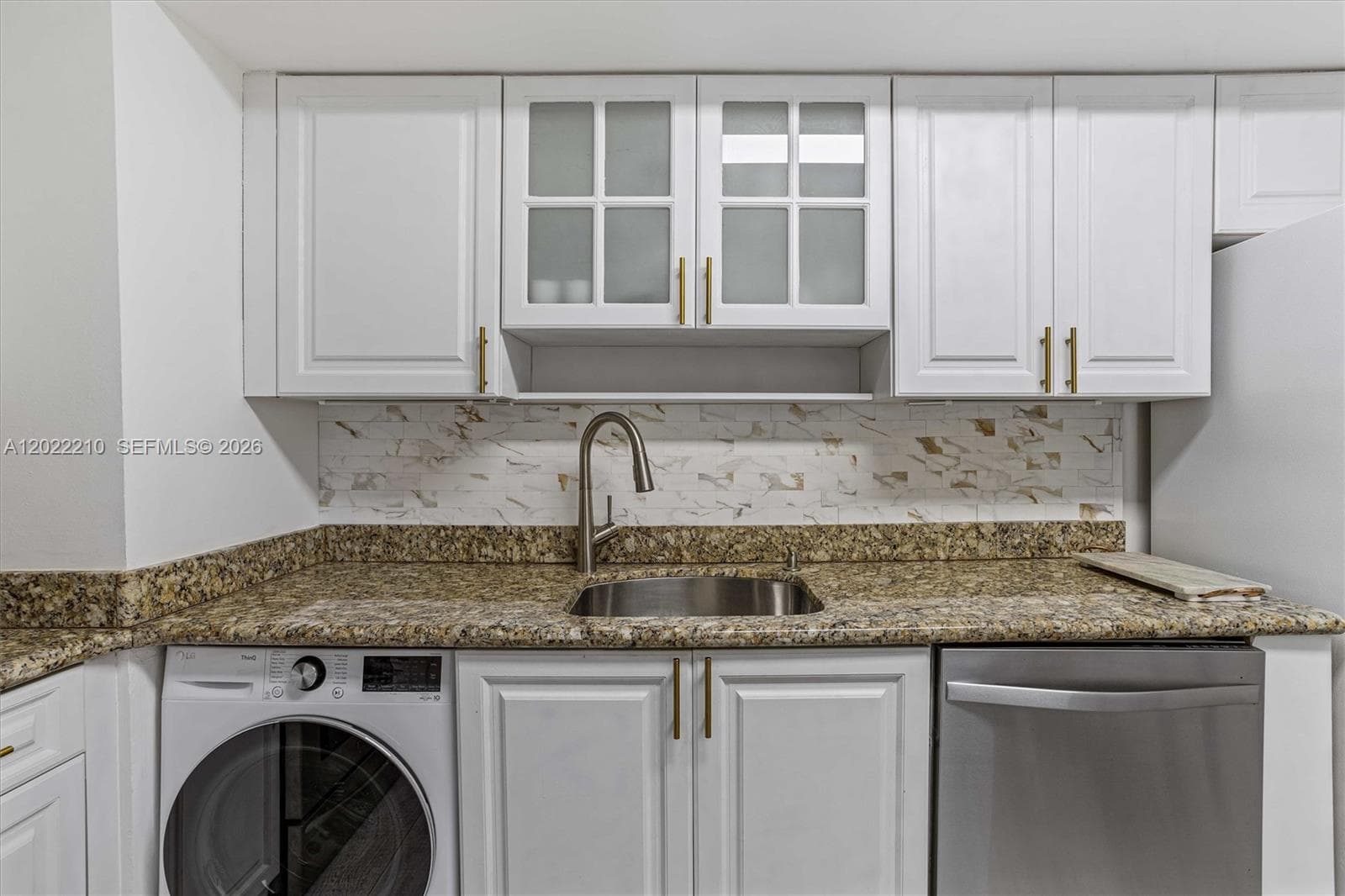 9195 NE Collins Ave # 1104, Surfside FL 33154 — 25