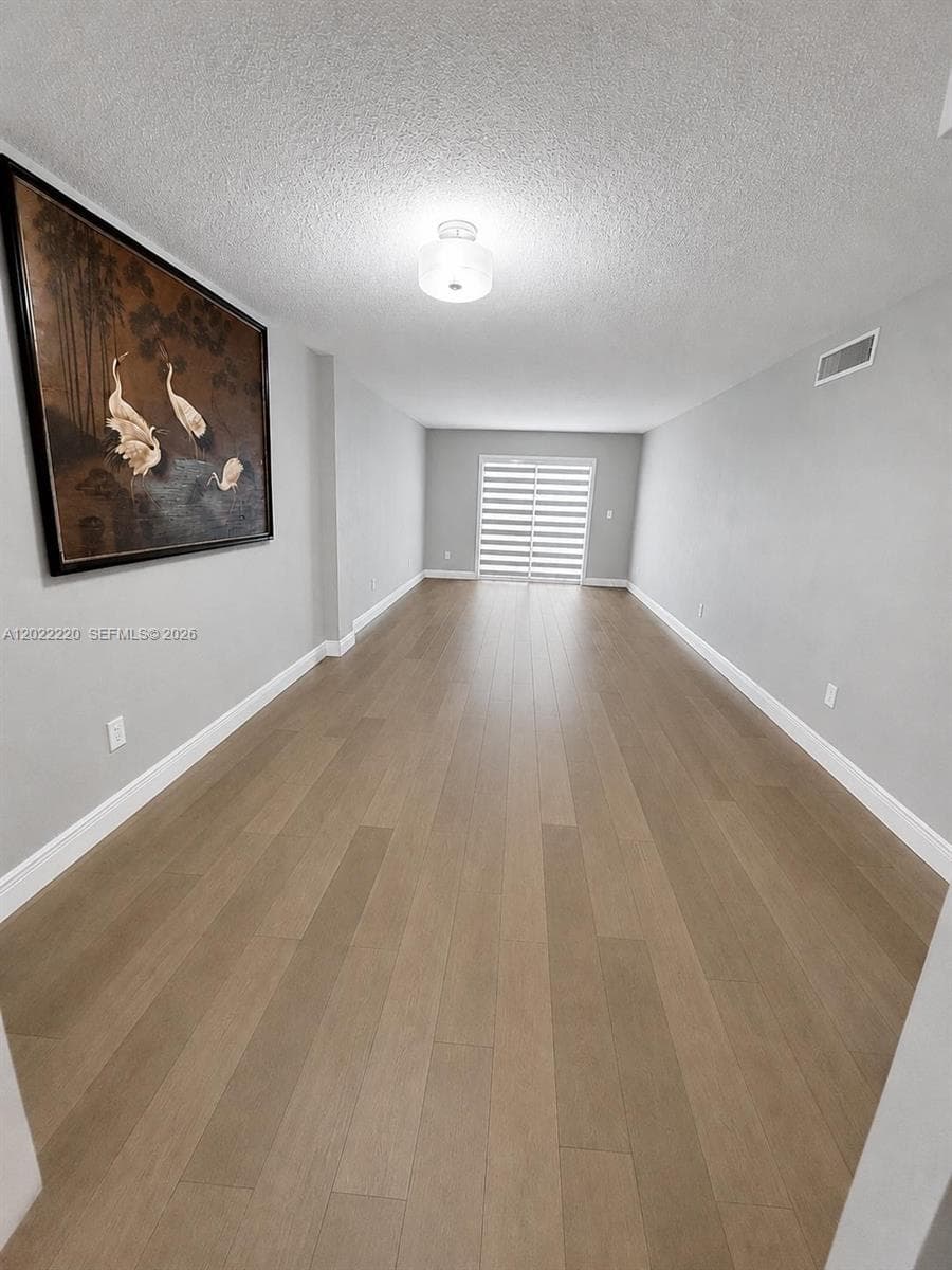 1635 W 44th Pl # 311, Hialeah FL 33012 — 6