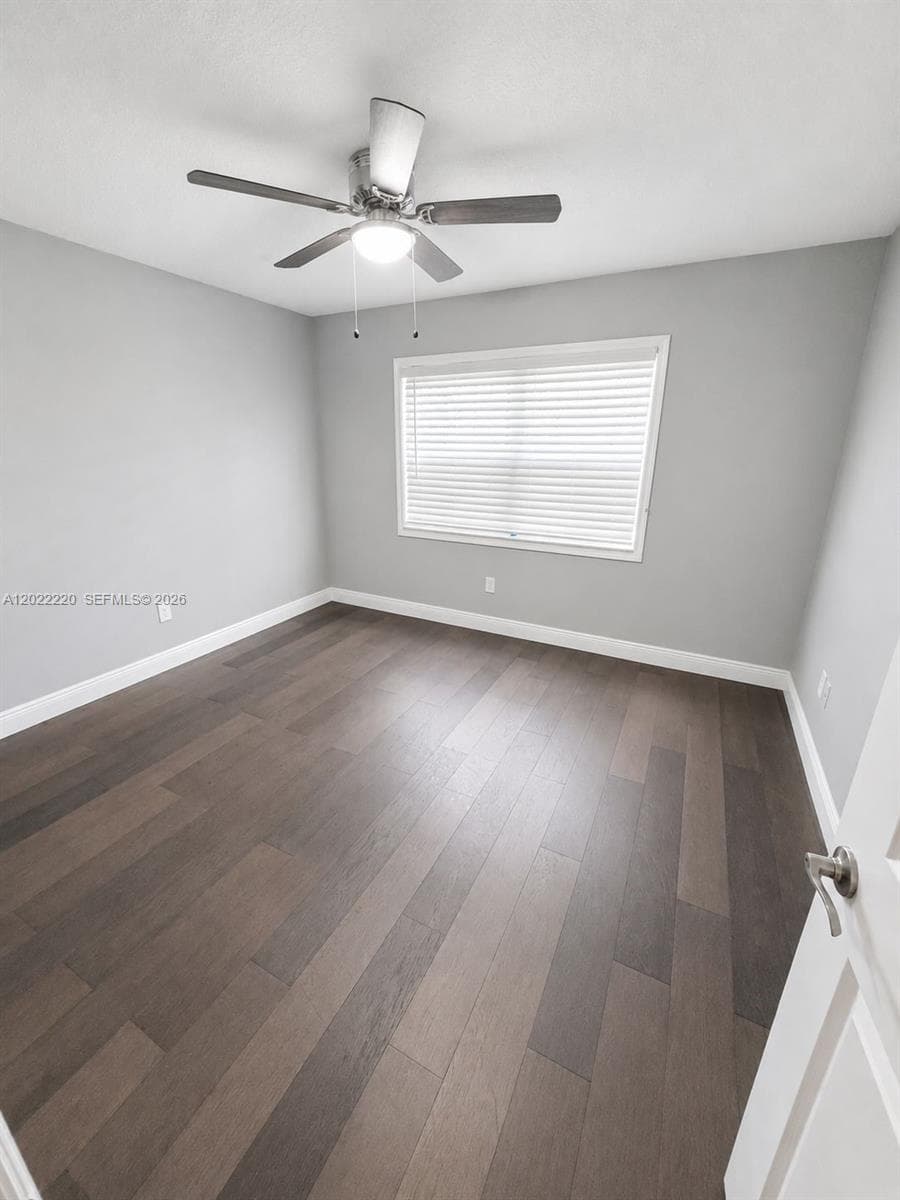 1635 W 44th Pl # 311, Hialeah FL 33012 — 13