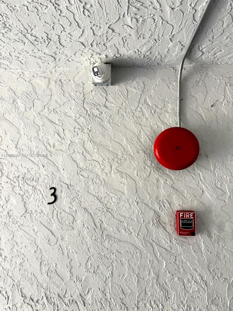 1635 W 44th Pl # 311, Hialeah FL 33012 — 30