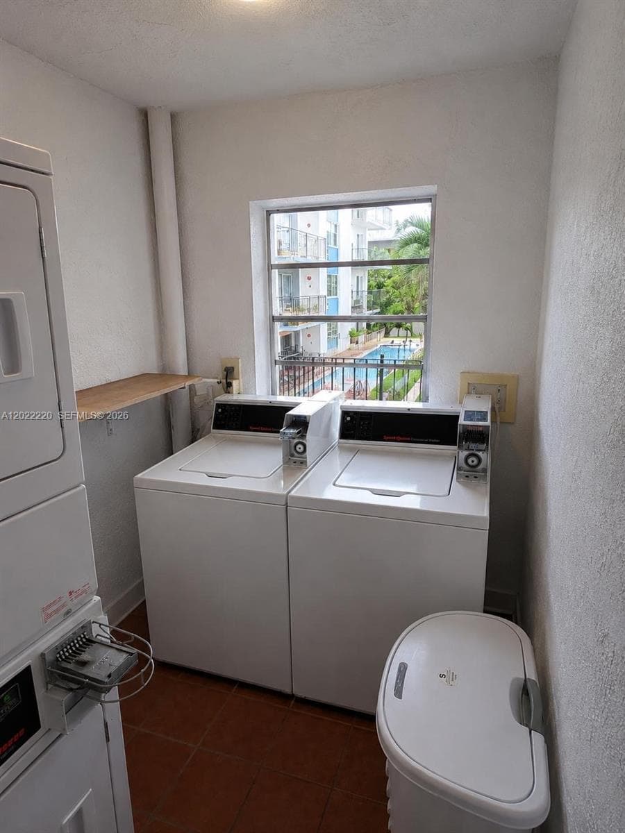1635 W 44th Pl # 311, Hialeah FL 33012 — 21