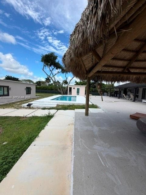 20465 SW 200th St, Miami FL 33187 — 7