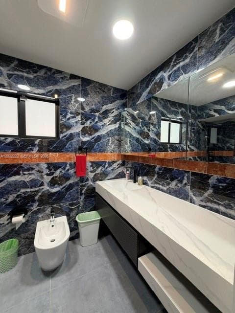 20465 SW 200th St, Miami FL 33187 — 24