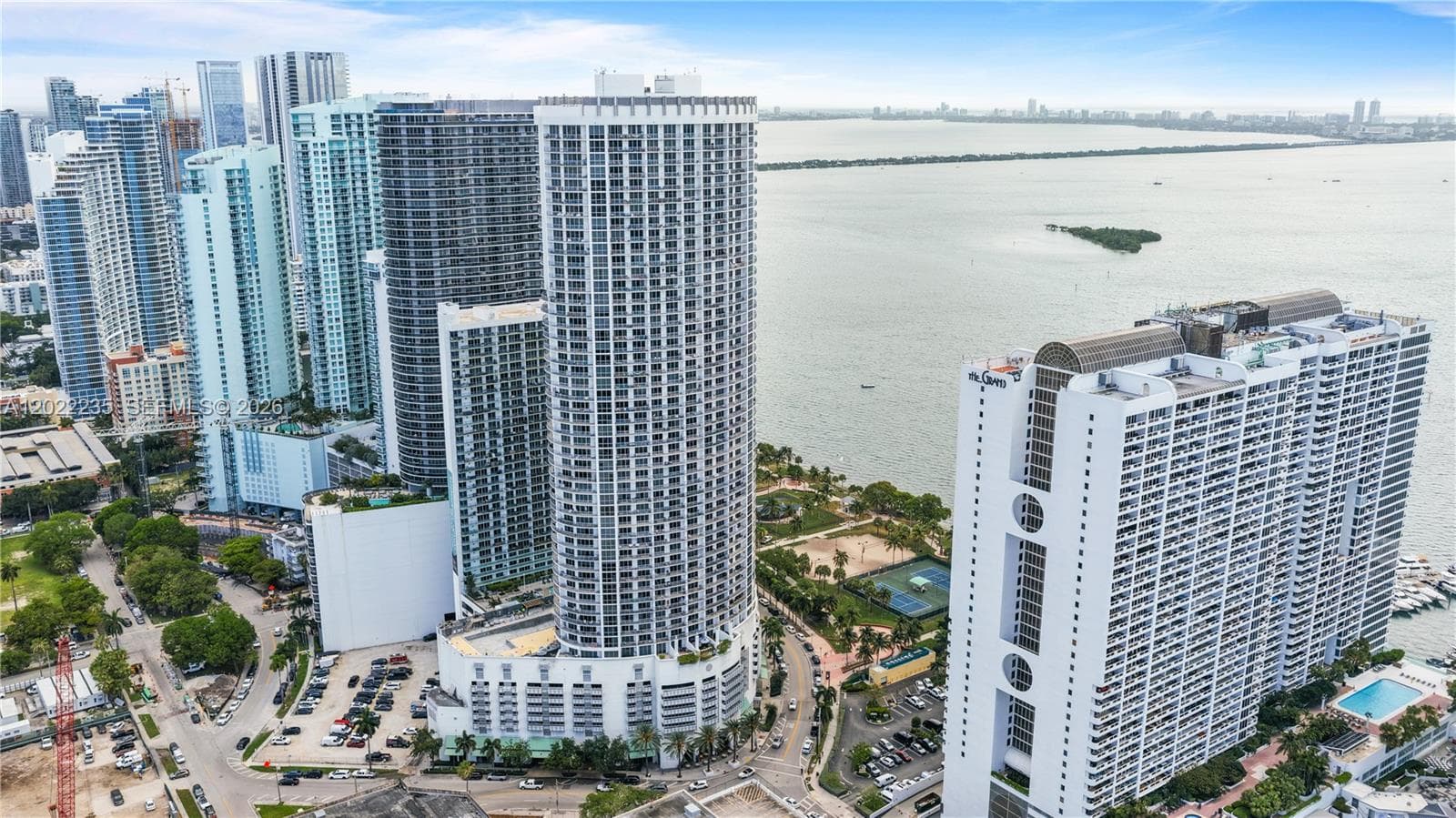 1750 N Bayshore Dr # 2804, Miami FL 33132 — 27