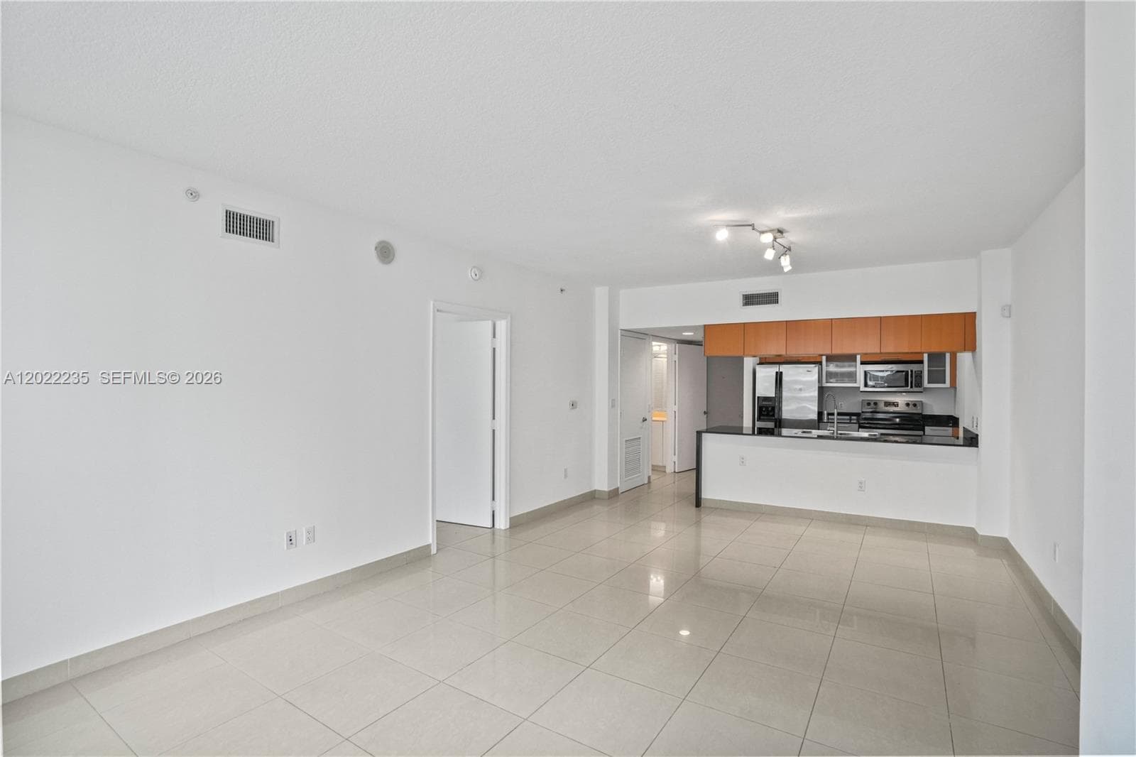 1750 N Bayshore Dr # 2804, Miami FL 33132 — 6