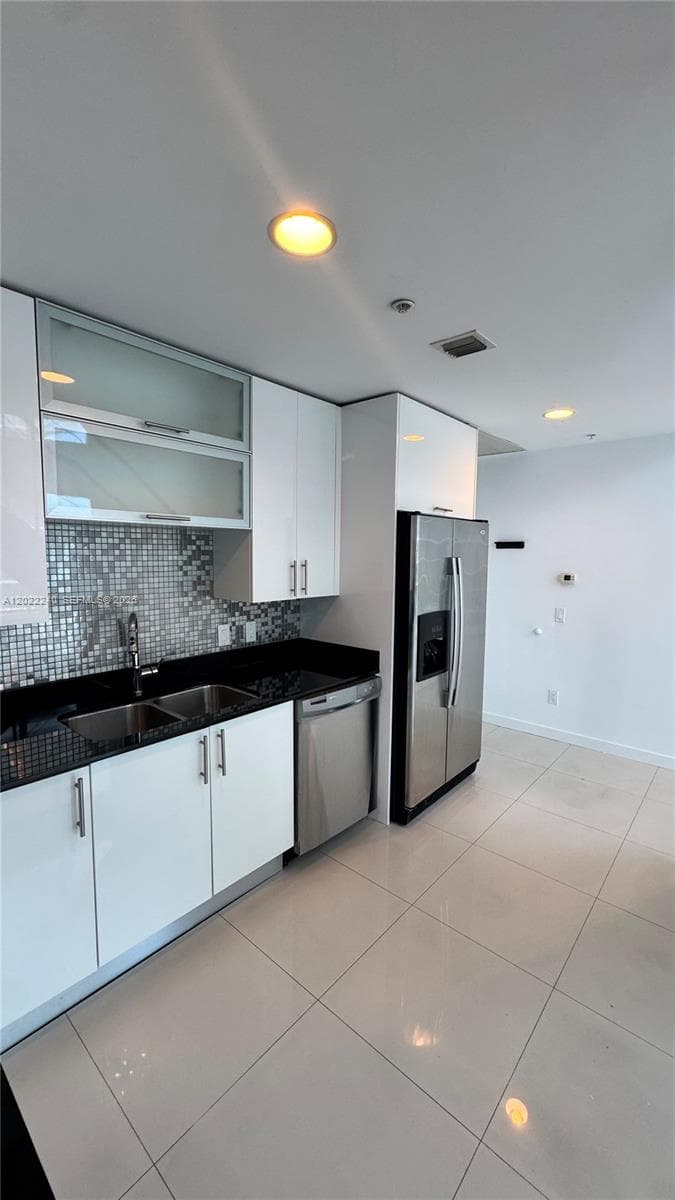 60 SW 13th St # 4612, Miami FL 33130 — 6