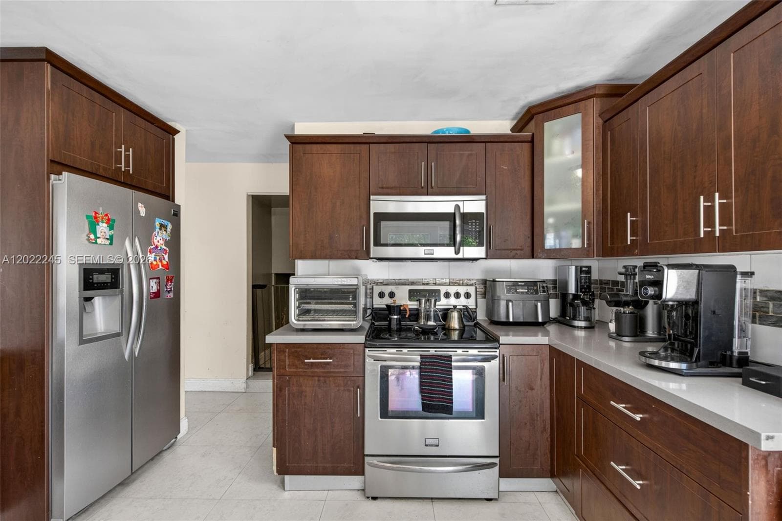 15530 SW 59th St, Miami FL 33193 — 16