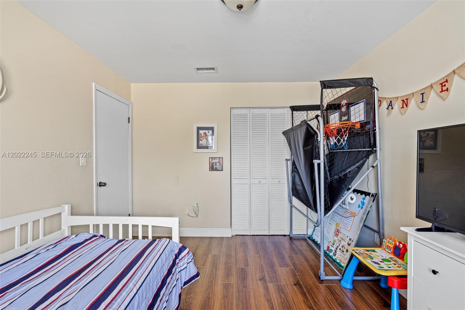 15530 SW 59th St, Miami FL 33193 — 32