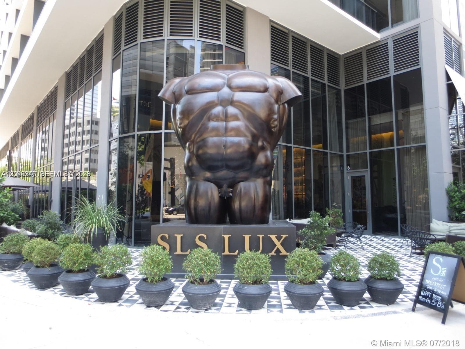 801 S Miami Ave # 1709, Miami FL 33130 — 2