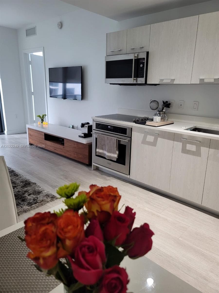 55 SW 9th St # 2709, Miami FL 33130 — 1