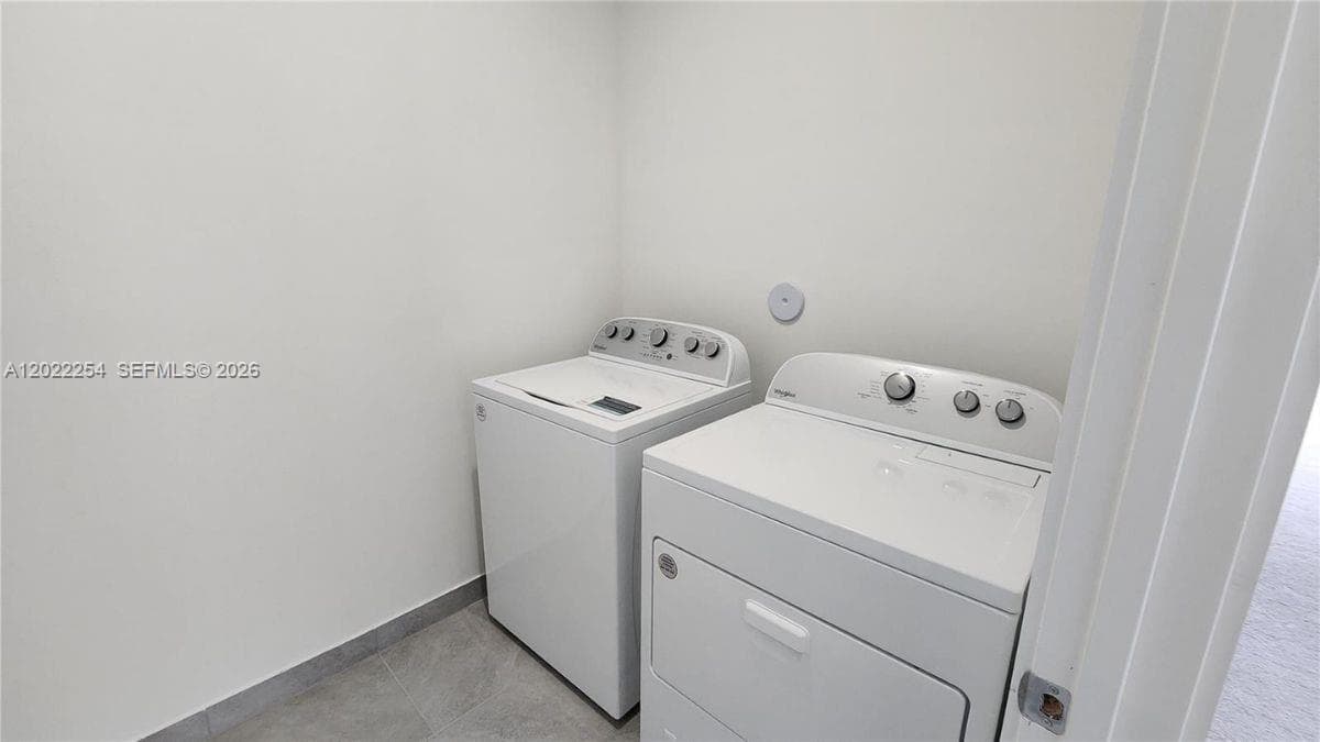 8119 NW 42nd St # 8119, Doral FL 33166 — 27