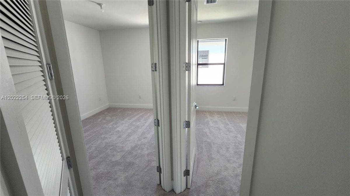 8119 NW 42nd St # 8119, Doral FL 33166 — 26