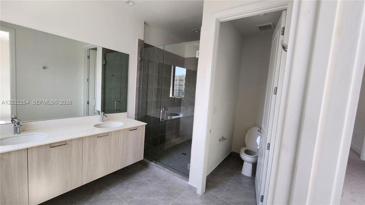 8119 NW 42nd St # 8119, Doral FL 33166 — 20
