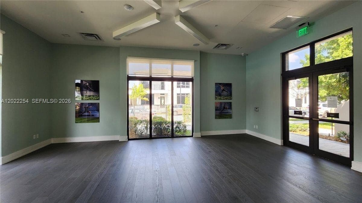 8119 NW 42nd St # 8119, Doral FL 33166 — 49