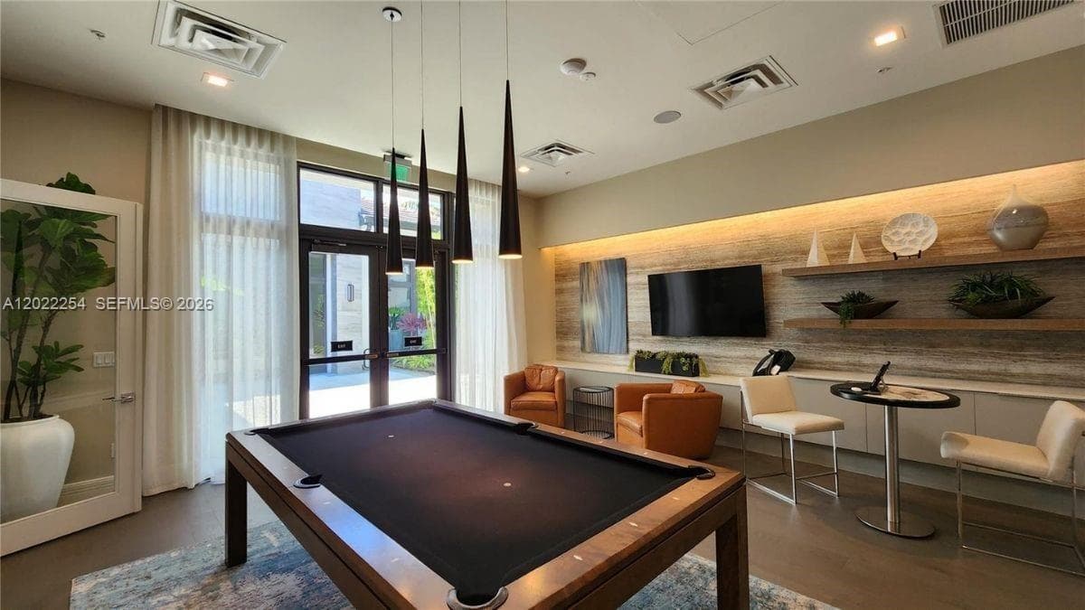 8119 NW 42nd St # 8119, Doral FL 33166 — 51