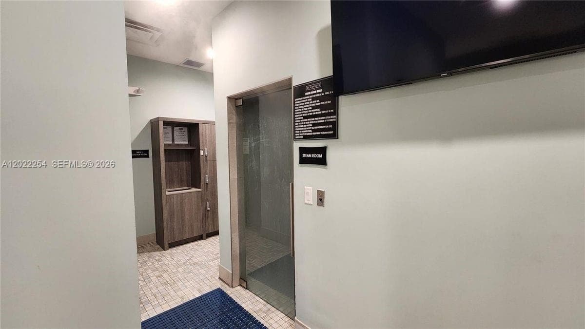 8119 NW 42nd St # 8119, Doral FL 33166 — 48