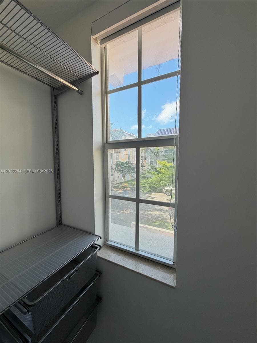 115 Mendoza Ave # 201, Coral Gables FL 33134 — 9