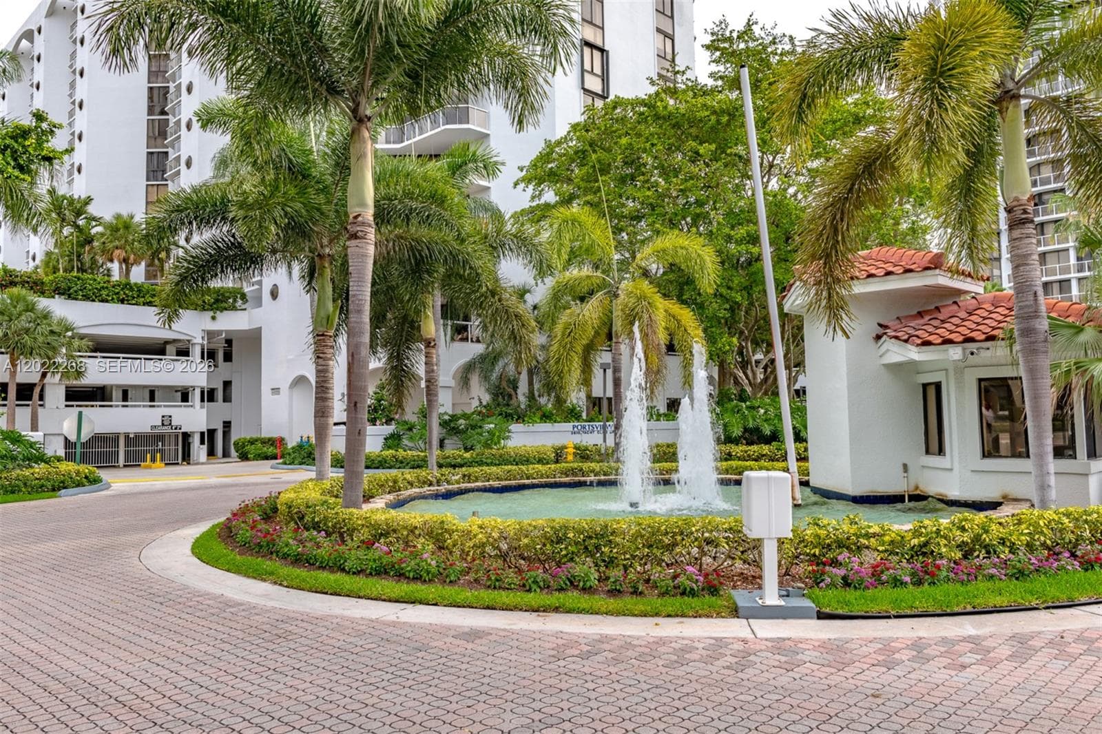 3610 Yacht Club Dr # 511, Aventura FL 33180 — 21
