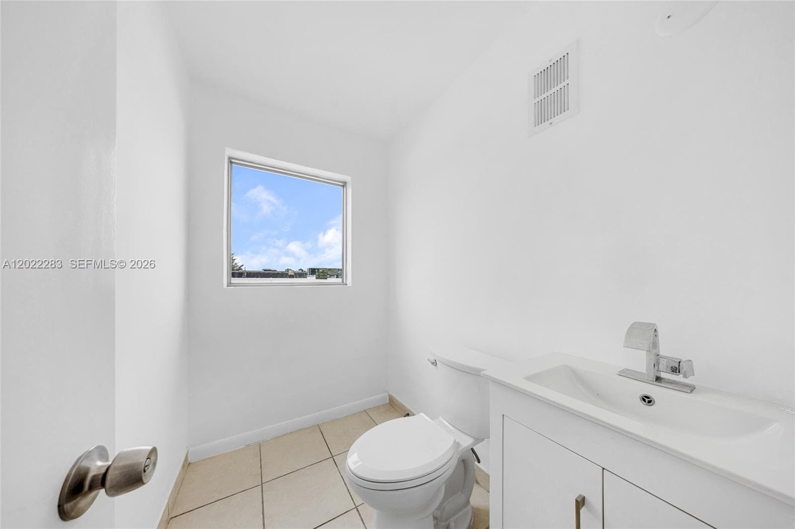 7550 W 2nd Ct, Hialeah FL 33014 — 27