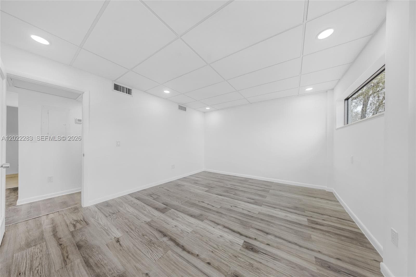 7550 W 2nd Ct, Hialeah FL 33014 — 19