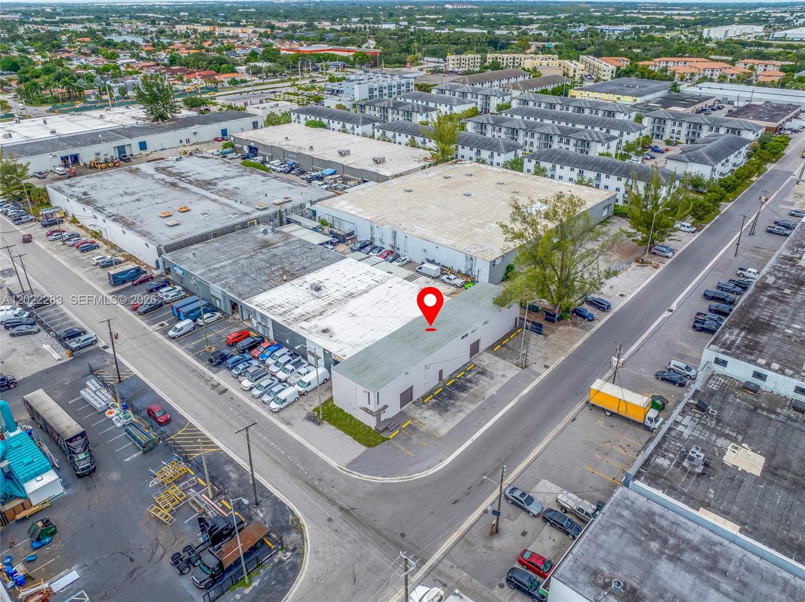 7550 W 2nd Ct, Hialeah FL 33014 — 35