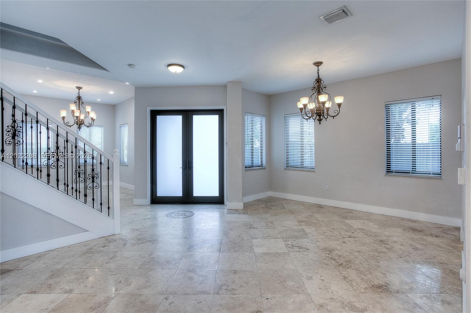 18355 NW 89th Ave, Hialeah FL 33018 — 2