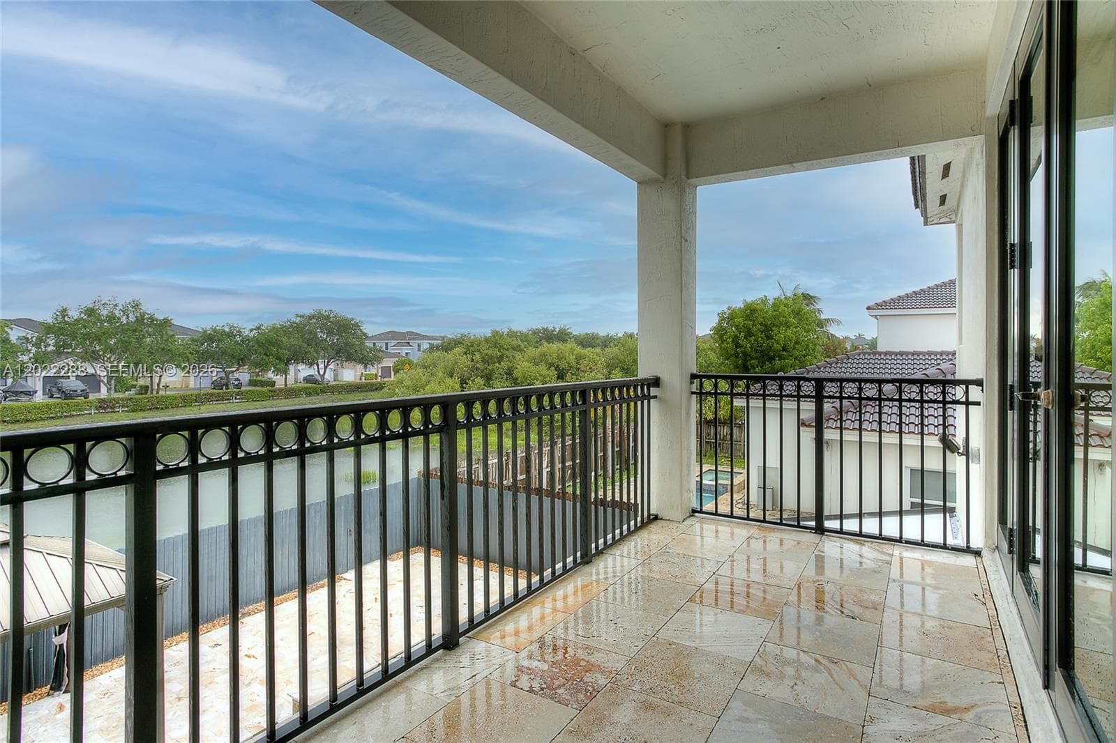 18355 NW 89th Ave, Hialeah FL 33018 — 12