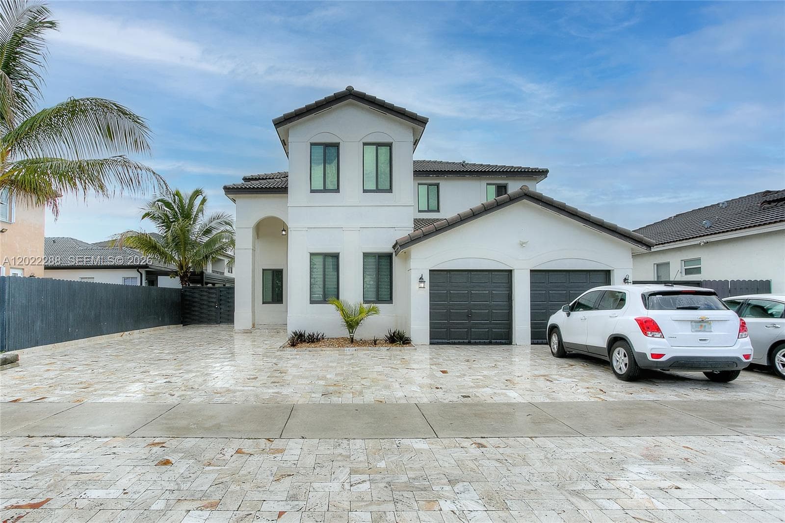 18355 NW 89th Ave, Hialeah FL 33018 — 1