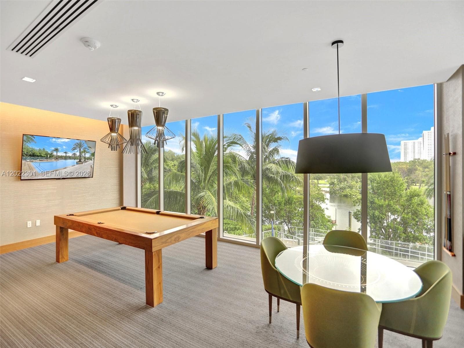 16385 N Biscayne Blvd # 403, North Miami Beach FL 33160 — 20