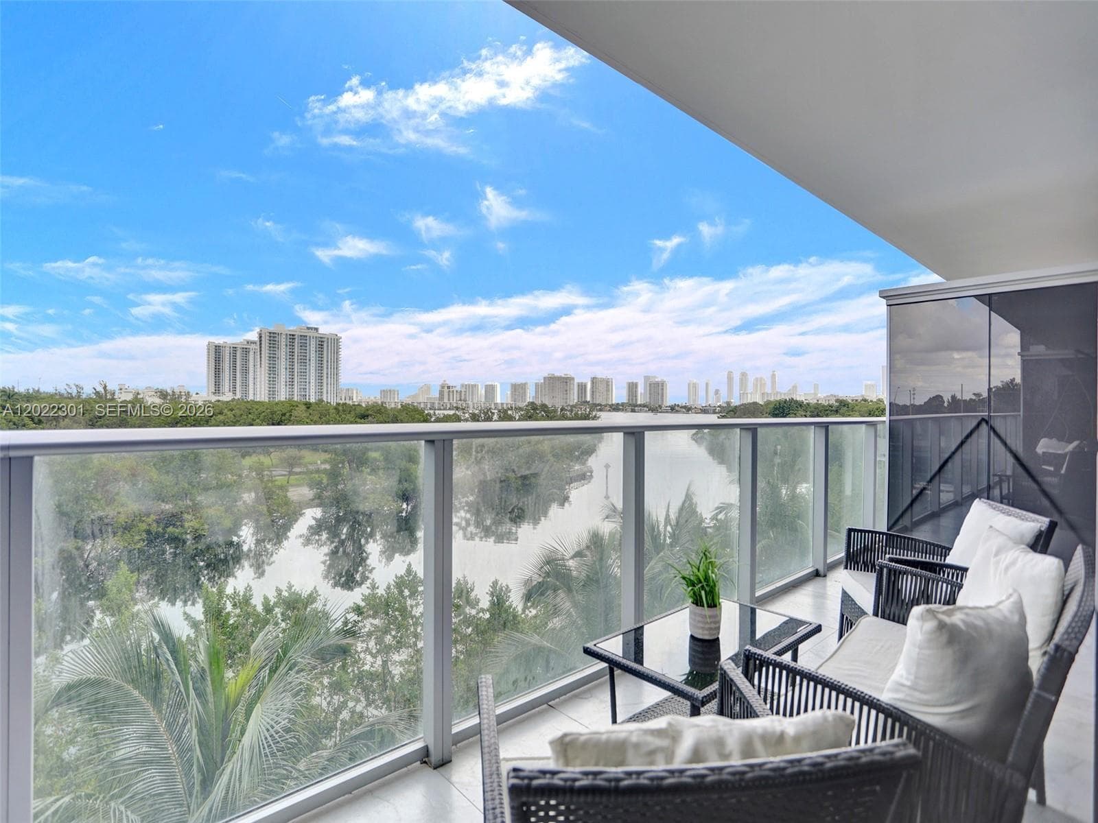 16385 N Biscayne Blvd # 403, North Miami Beach FL 33160 — 14