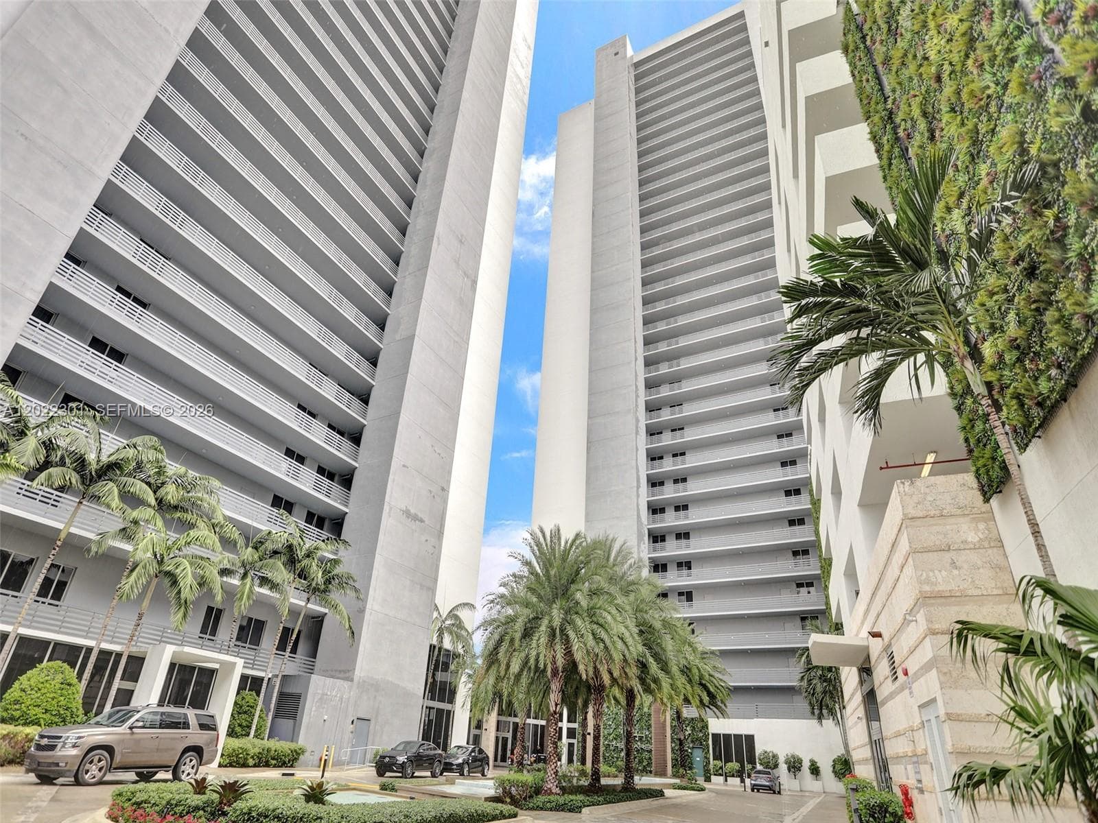 16385 N Biscayne Blvd # 403, North Miami Beach FL 33160 — 25