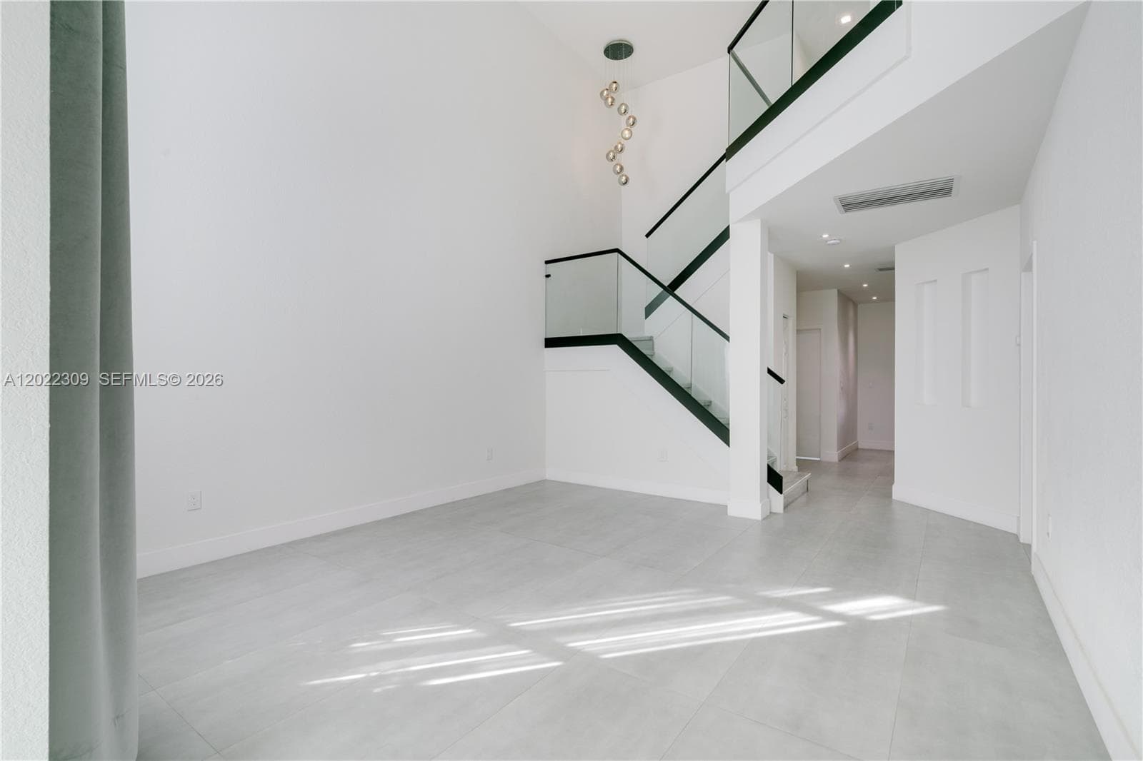 11583 NW 69th Ter, Doral FL 33178 — 18