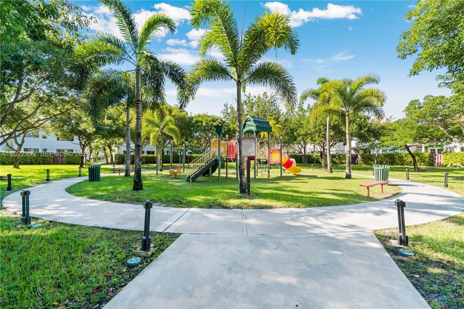 11583 NW 69th Ter, Doral FL 33178 — 35