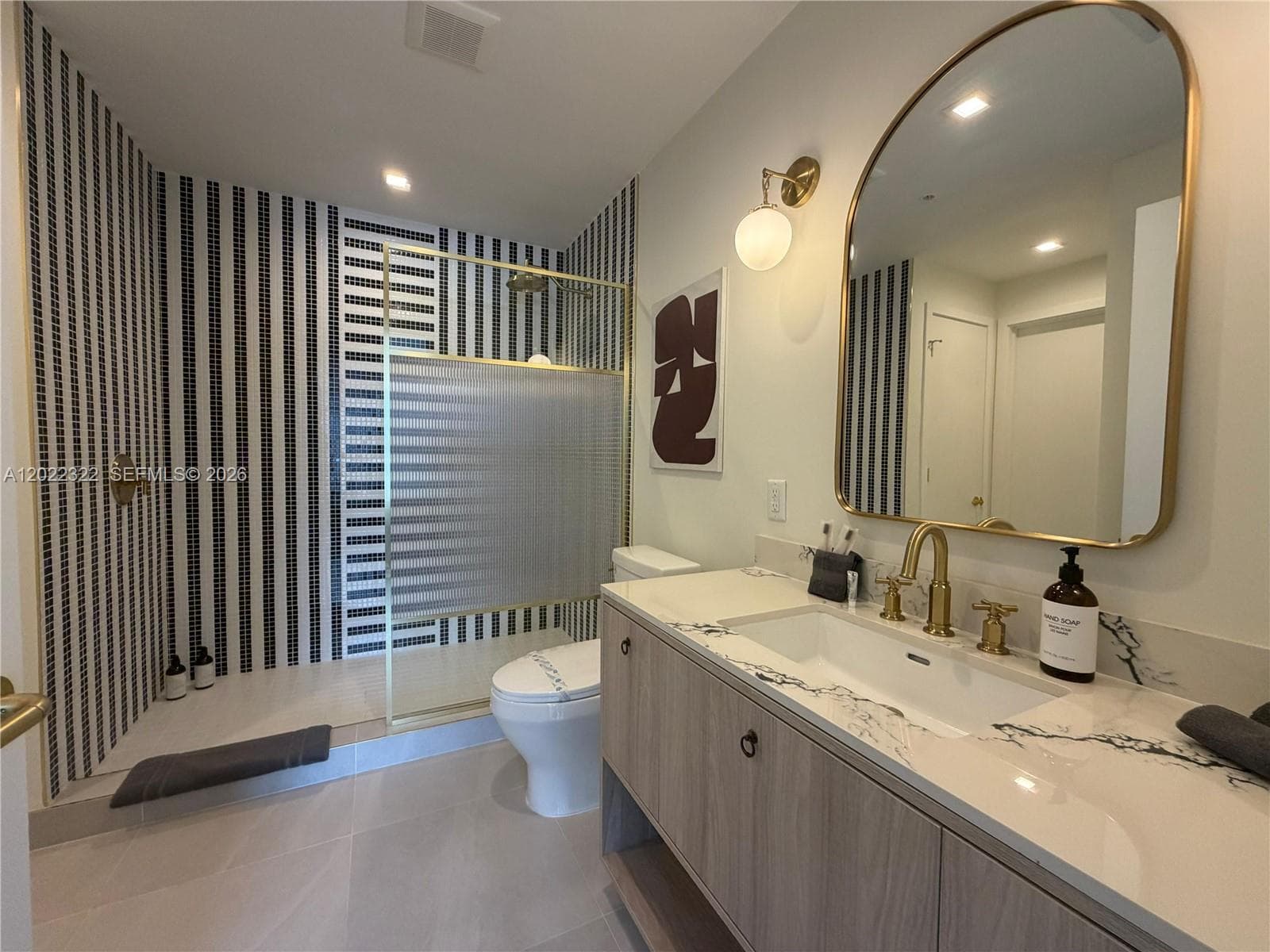 2700 NW 2nd Ave # 305, Miami FL 33127 — 13