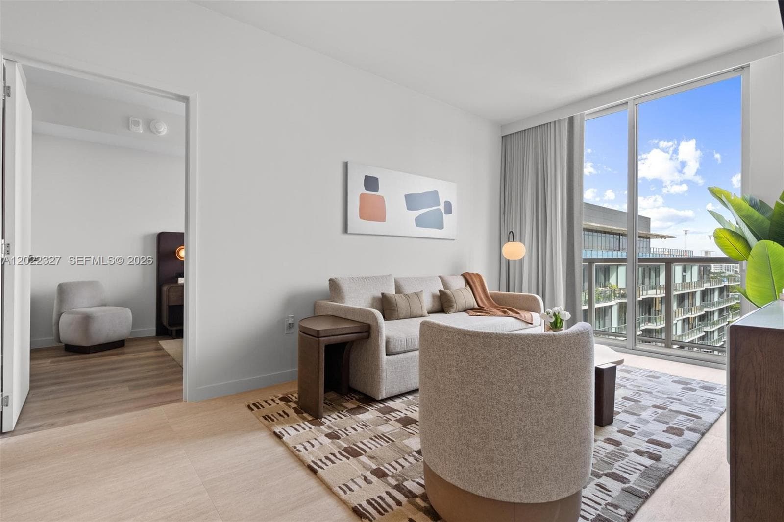 1611 SW 2nd Ave # 817, Miami FL 33129 — 3