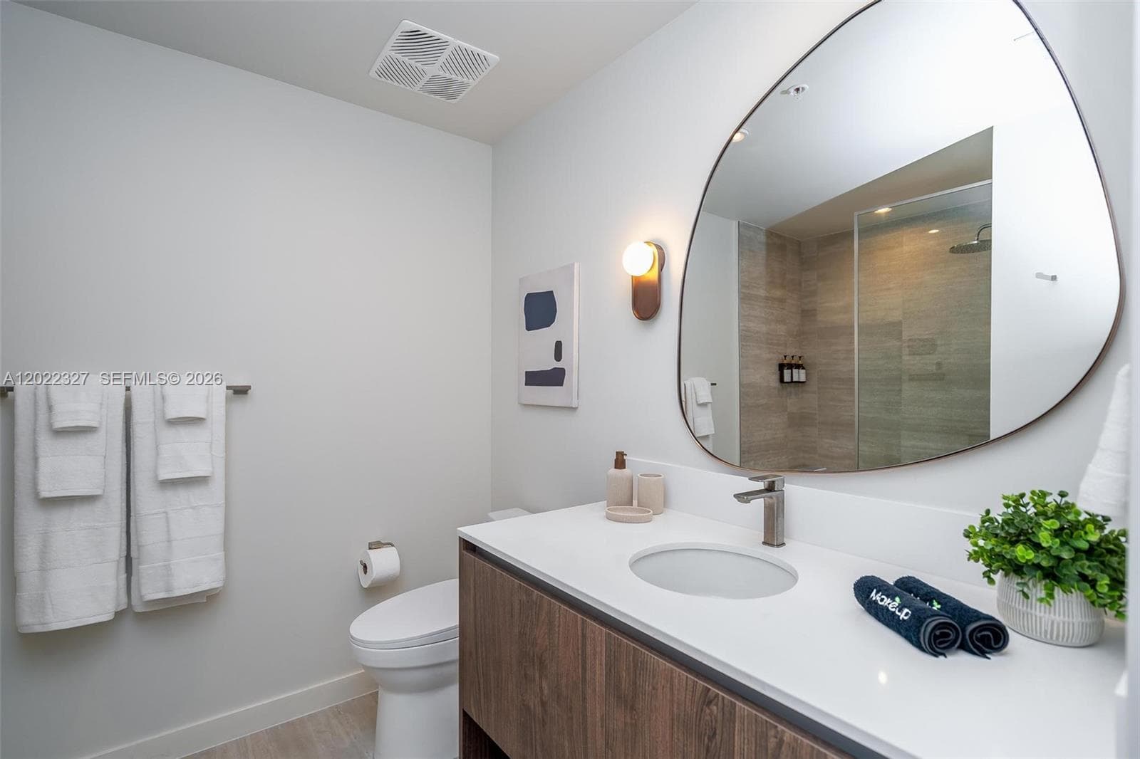 1611 SW 2nd Ave # 817, Miami FL 33129 — 20