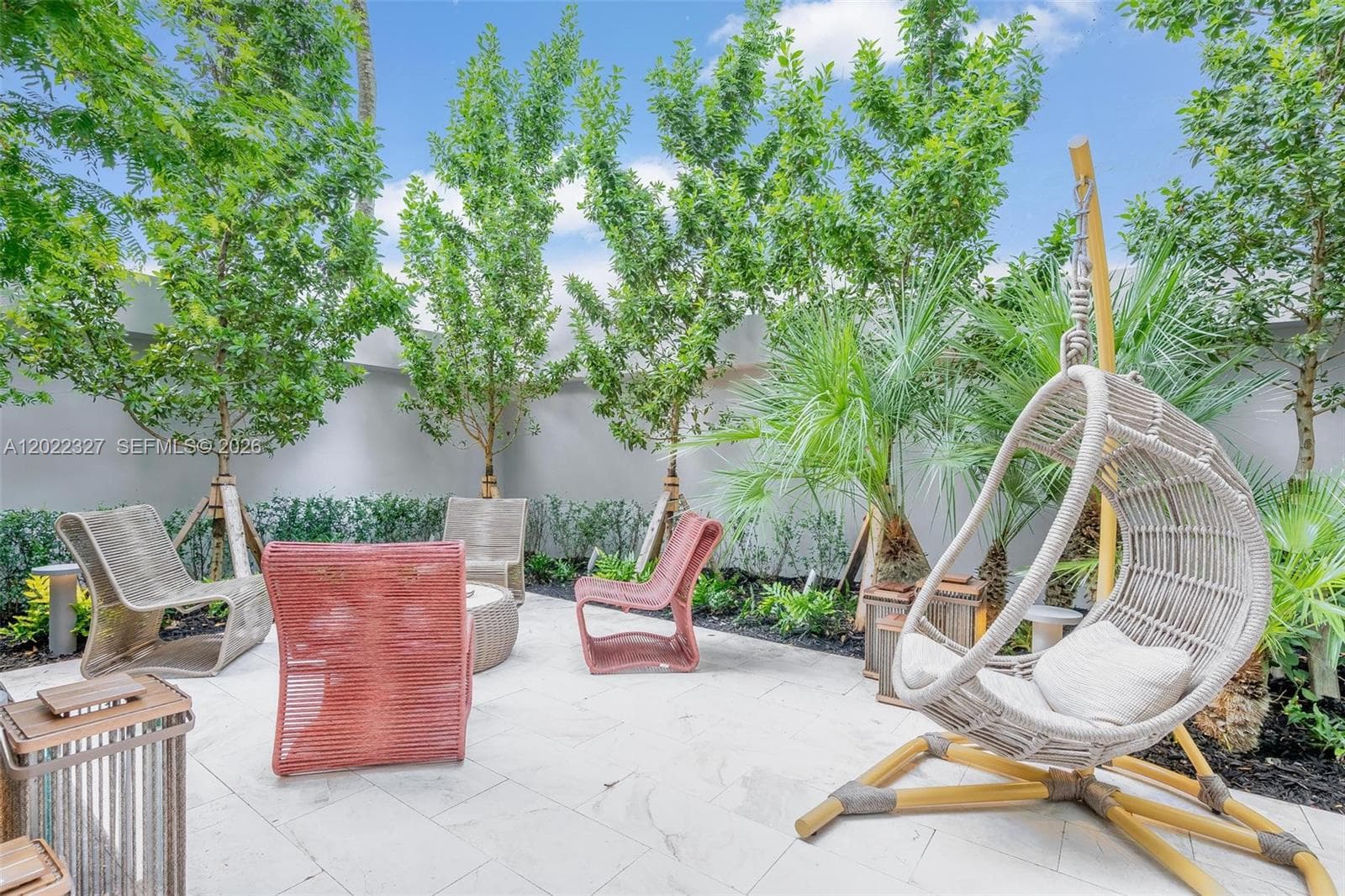 1611 SW 2nd Ave # 817, Miami FL 33129 — 39
