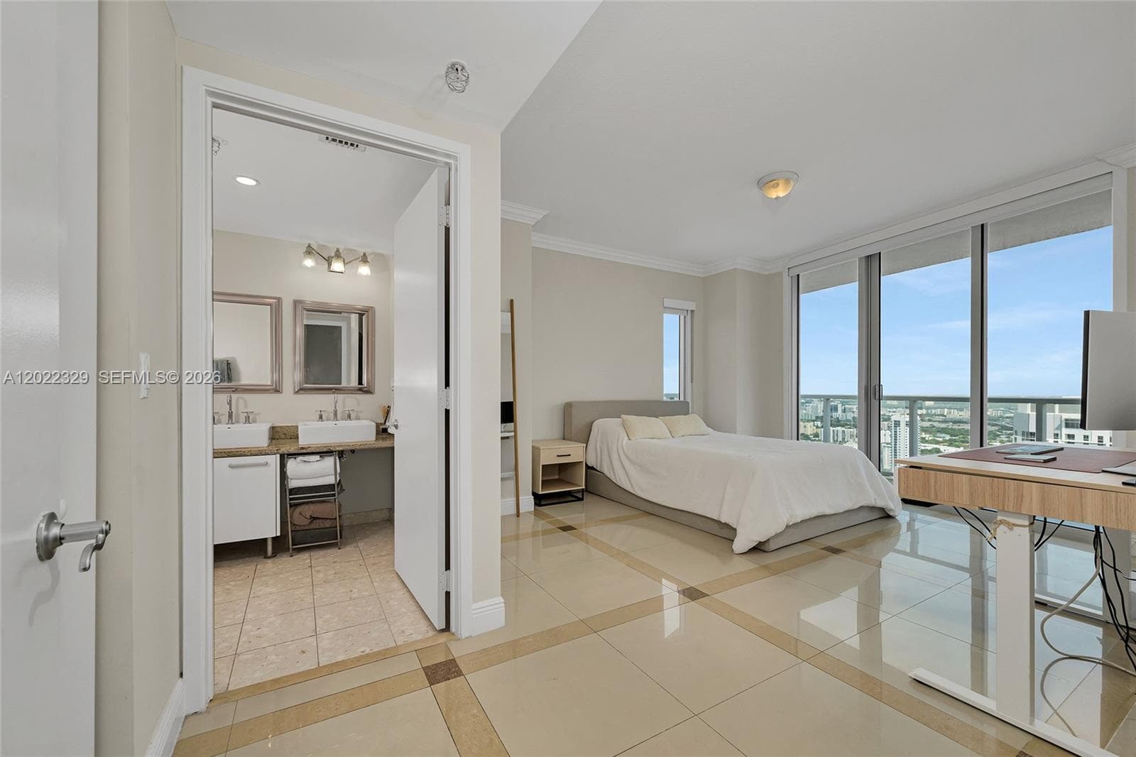 185 SW 7th St # 4201, Miami FL 33130 — 12