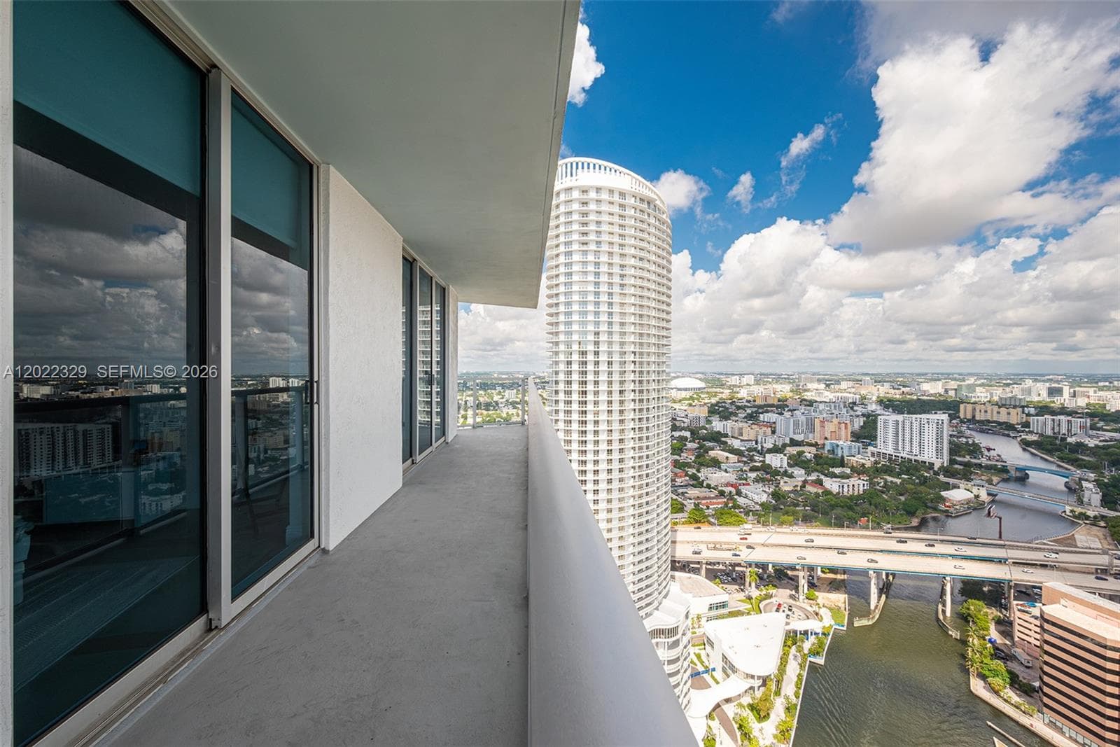 185 SW 7th St # 4201, Miami FL 33130 — 26