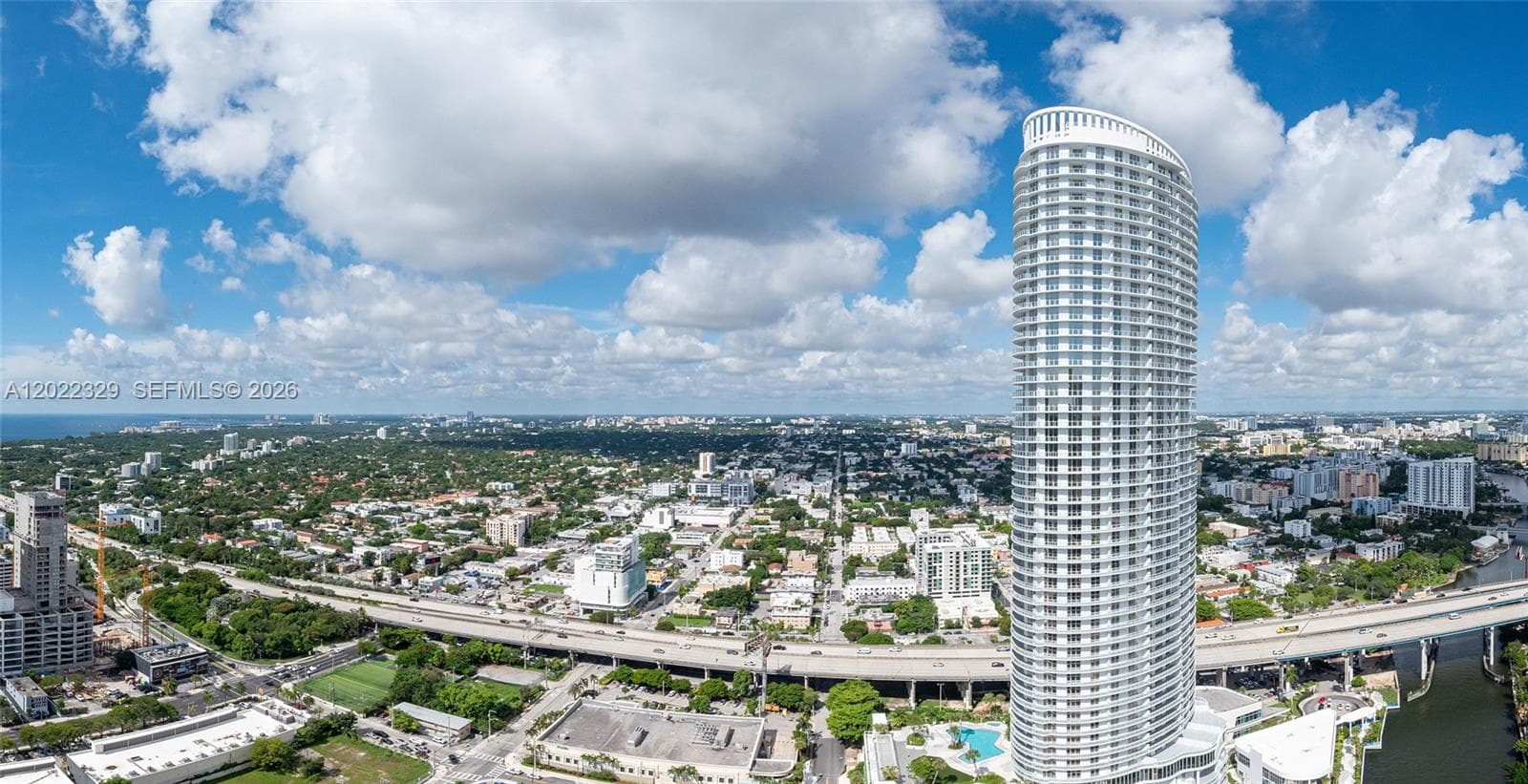 185 SW 7th St # 4201, Miami FL 33130 — 20