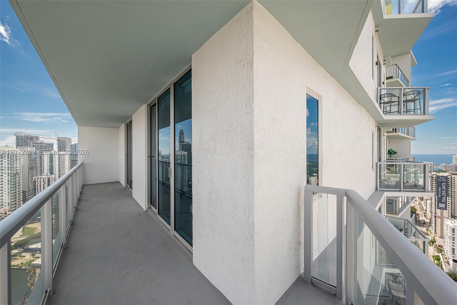 185 SW 7th St # 4201, Miami FL 33130 — 25