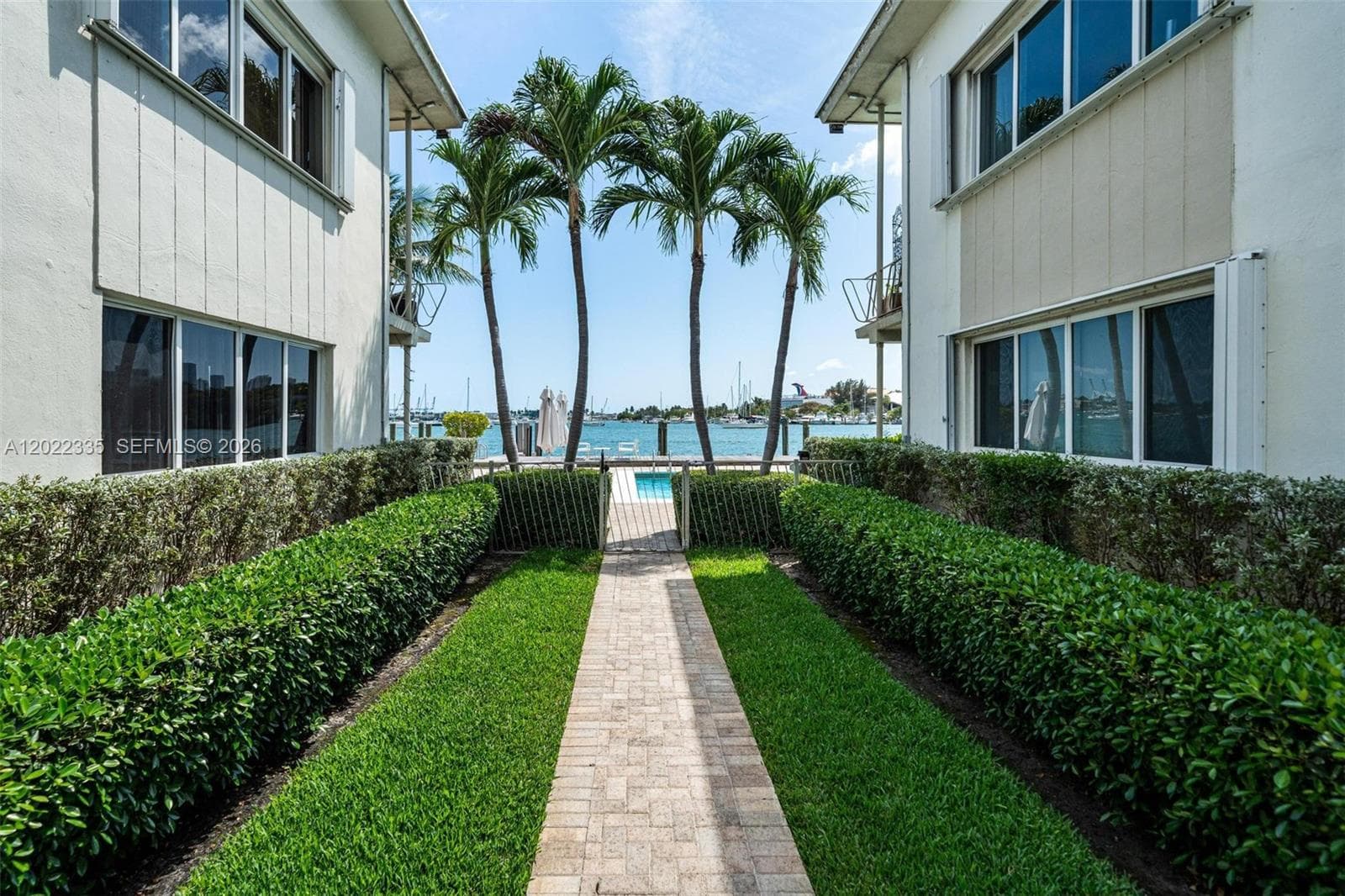 1130 Venetian Way # 1E, Miami Beach FL 33139 — 2