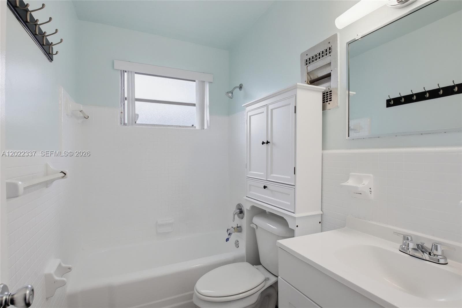 26 NW 170th St # 26, North Miami Beach FL 33169 — 11
