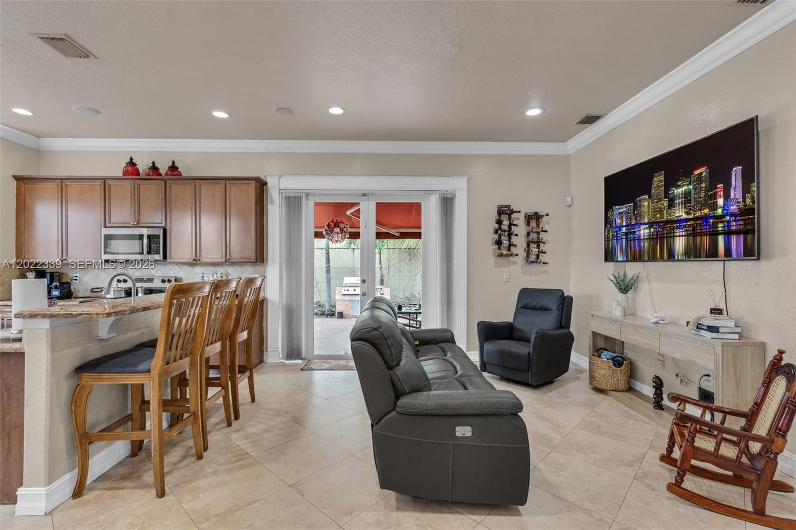 18122 NW 91st Ct, Hialeah FL 33018 — 9